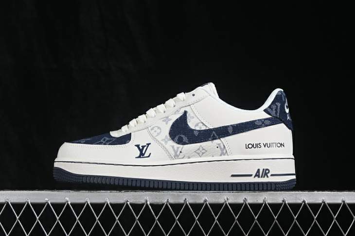Picture of Air Force 1 _SKUfw23687083583525416fw